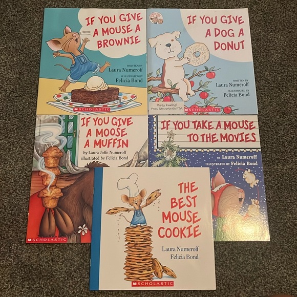 Set of 5 paperback books - Give a Mouse a Cookie Series - Picture 1 of 6